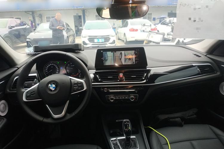 Used BMW 1 Series 2023 120i M Sport Edition Center Console