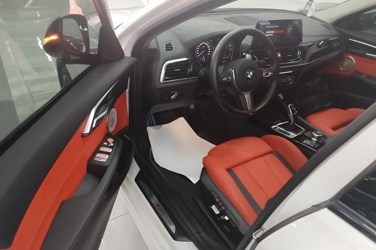 Used BMW 1 Series 2023 125i M Sport Night Edition Driver Seat