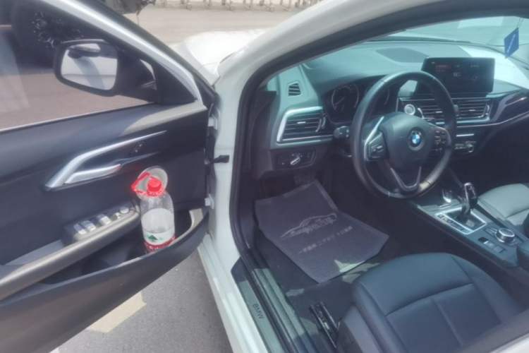 Used BMW 1 Series 2023 120i M Sport Edition Driver Seat
