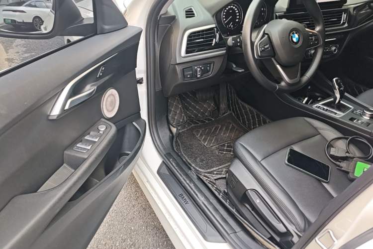 Used BMW 1 Series 2023 120i M Sport Edition Driver Seat