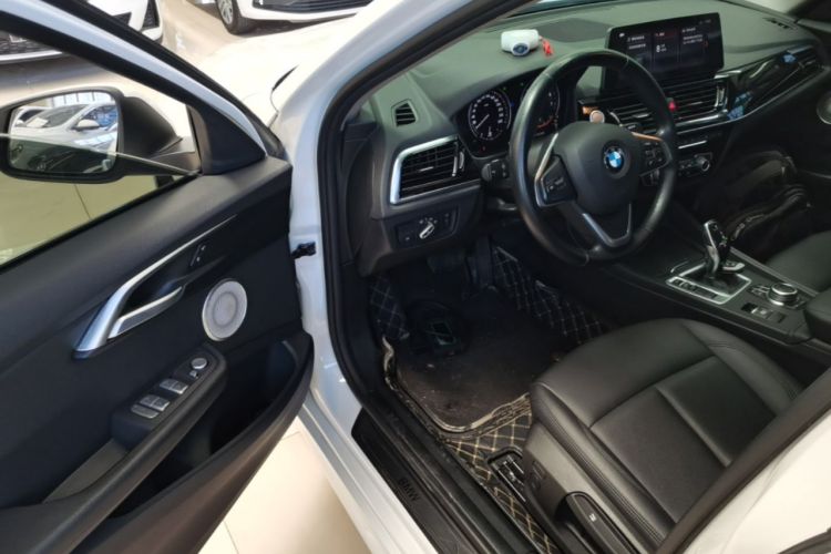 Used BMW 1 Series 2023 120i M Sport Edition Driver Seat