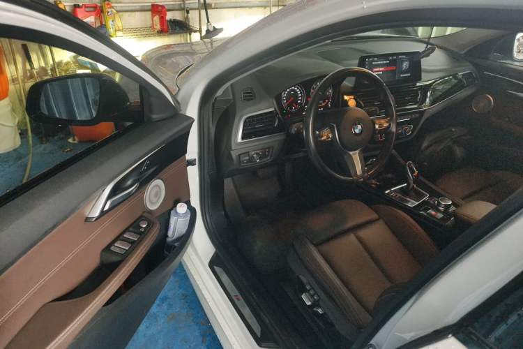 Used BMW 1 Series 2023 120i M Sport Night Edition Driver Seat