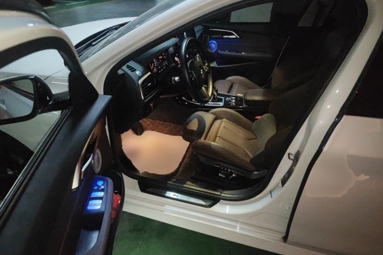 Used BMW 1 Series 2023 125i M Sport Night Edition Driver Seat