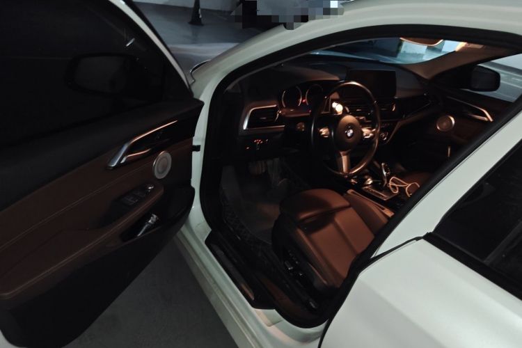 Used BMW 1 Series 2023 120i M Sport Night Edition Driver Seat