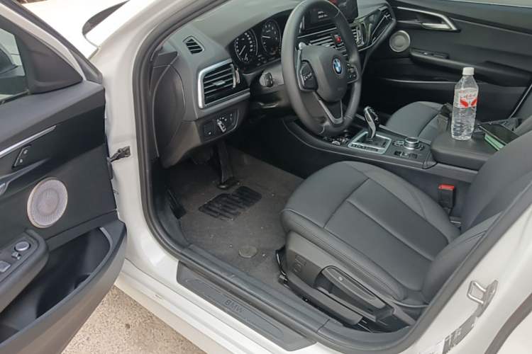 Used BMW 1 Series 2023 120i M Sport Edition Driver Seat