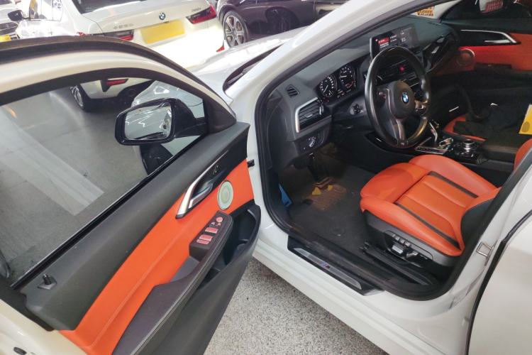 Used BMW 1 Series 2023 125i M Sport Night Edition Driver Seat
