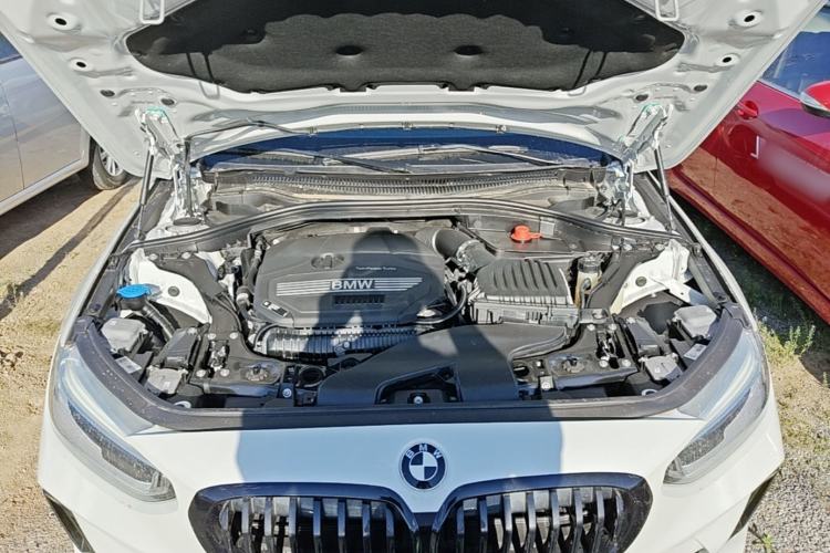 Used BMW 1 Series 2023 125i M Sport Night Edition Engine Bay