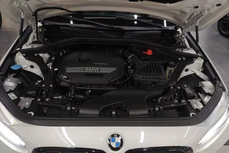 Used BMW 1 Series 2023 120i M Sport Night Edition Engine Bay