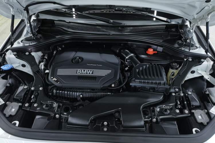 Used BMW 1 Series 2023 125i M Sport Night Edition Engine Bay