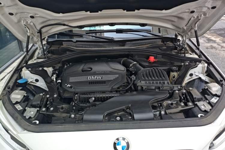 Used BMW 1 Series 2023 120i M Sport Edition Engine Bay