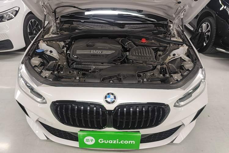 Used BMW 1 Series 2023 125i M Sport Night Edition Engine Bay