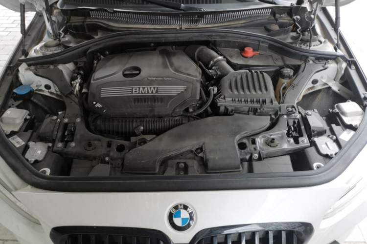 Used BMW 1 Series 2023 125i M Sport Night Edition Engine Bay