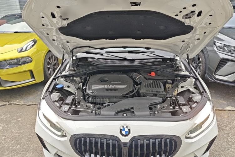 Used BMW 1 Series 2023 125i M Sport Night Edition Engine Bay