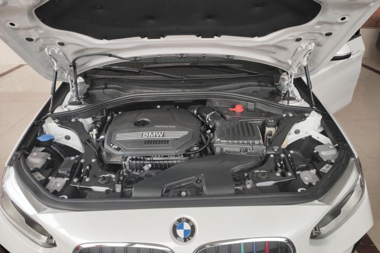 Used BMW 1 Series 2023 120i M Sport Edition Engine Bay