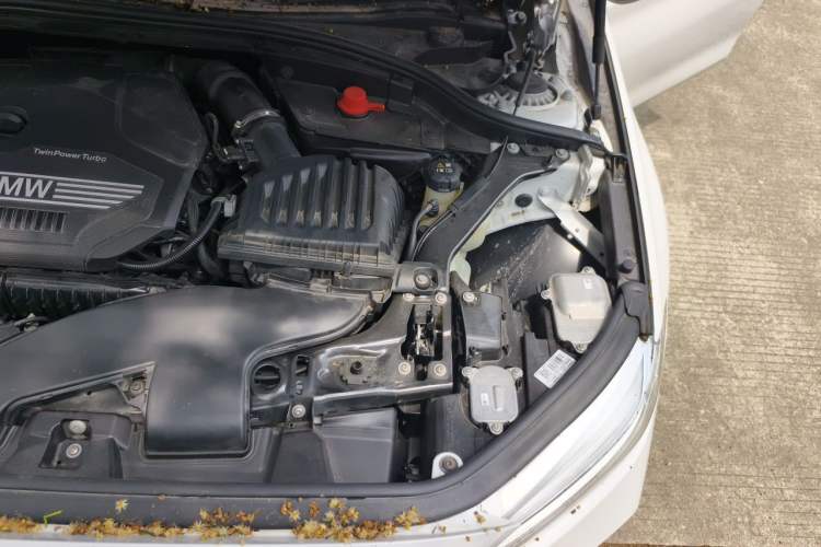 Used BMW 1 Series 2023 120i M Sport Edition Engine Bay Left
