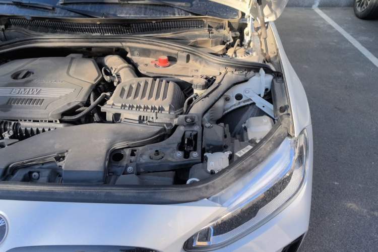 Used BMW 1 Series 2023 120i M Sport Night Edition Engine Bay Left