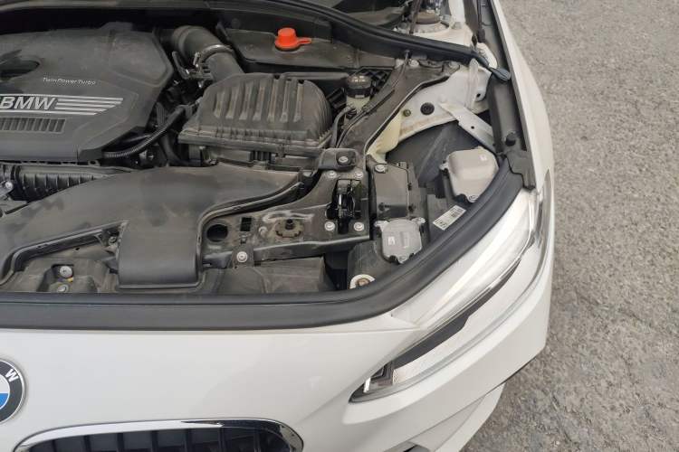 Used BMW 1 Series 2023 120i M Sport Edition Engine Bay Left