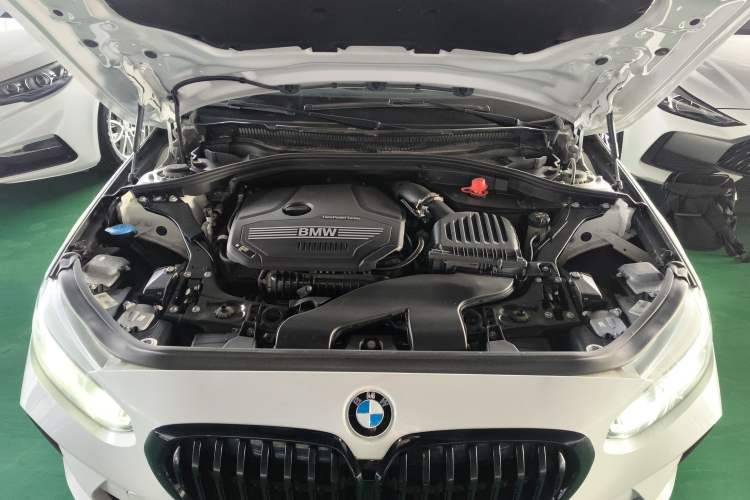 Used BMW 1 Series 2023 120i M Sport Night Edition Engine Bay