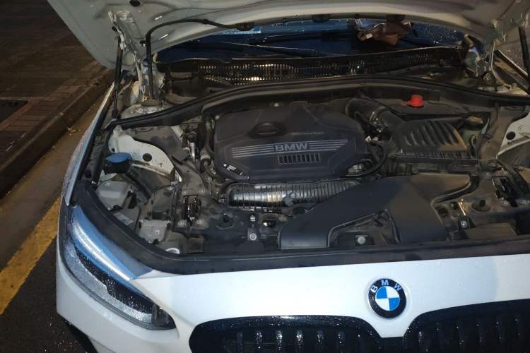 Used BMW 1 Series 2023 125i M Sport Night Edition Engine Bay Right