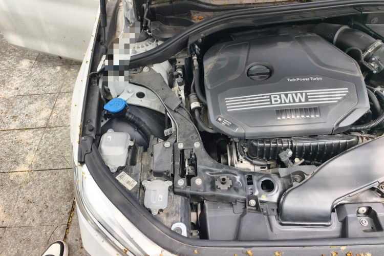 Used BMW 1 Series 2023 120i M Sport Edition Engine Bay Right