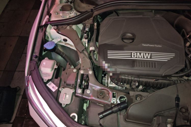 Used BMW 1 Series 2023 120i M Sport Edition Engine Bay Right