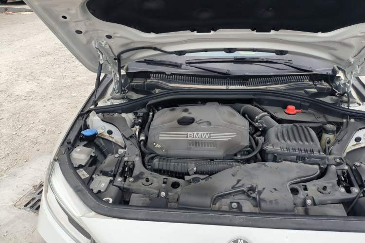 Used BMW 1 Series 2023 125i M Sport Night Edition Engine Bay Right