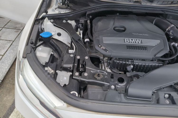 Used BMW 1 Series 2023 120i M Sport Edition Engine Bay Right