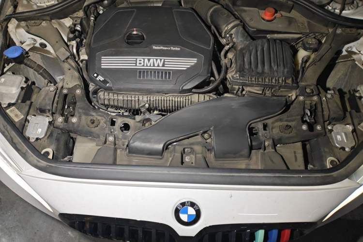 Used BMW 1 Series 2023 125i M Sport Night Edition Engine Bay