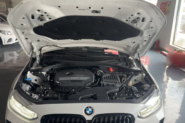 Used BMW 1 Series 2023 125i M Sport Night Edition Engine Bay