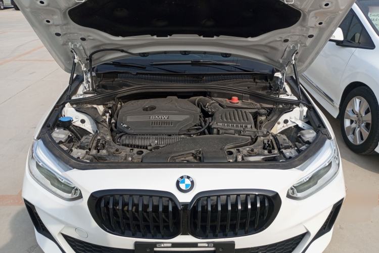 Used BMW 1 Series 2023 125i M Sport Night Edition Engine Bay