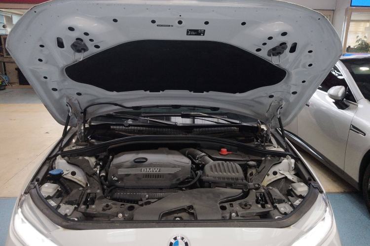 Used BMW 1 Series 2023 125i M Sport Night Edition Engine Bay