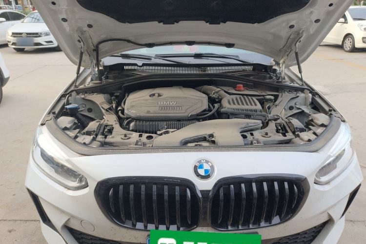 Used BMW 1 Series 2023 125i M Sport Night Edition Engine Bay