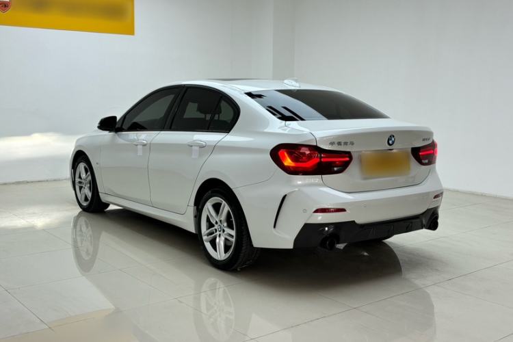 Used BMW 1 Series 2023 120i M Sport Night Edition Exterior 1