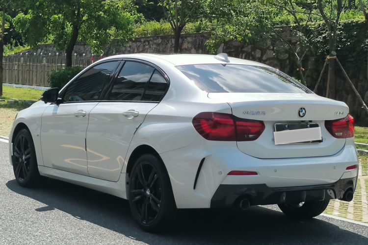 Used BMW 1 Series 2023 125i M Sport Night Edition Exterior 1