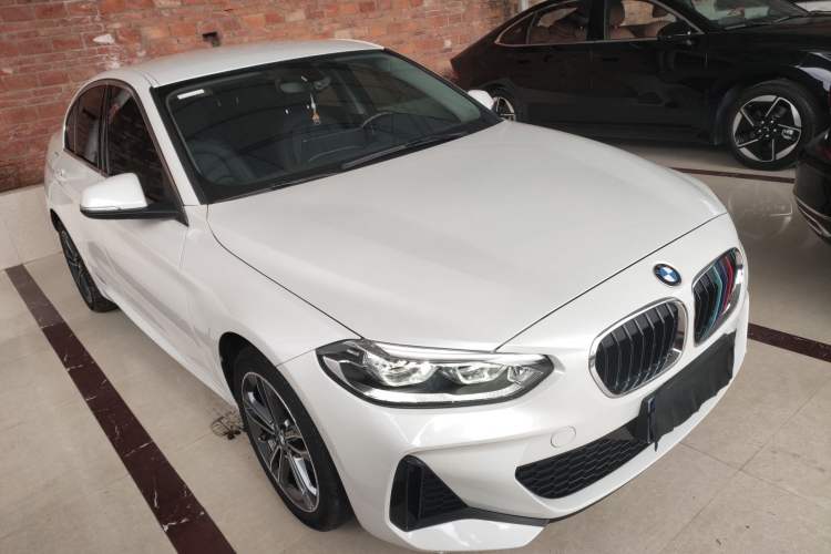 Used BMW 1 Series 2023 120i M Sport Edition Exterior 1