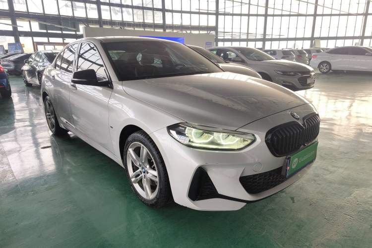 Used BMW 1 Series 2023 120i M Sport Night Edition Exterior 1