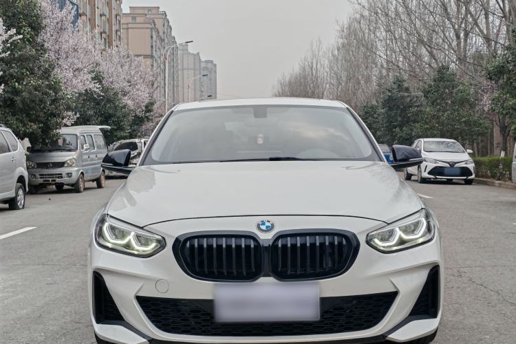 Used BMW 1 Series 2023 120i M Sport Night Edition Exterior 1