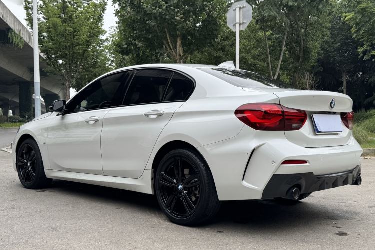 Used BMW 1 Series 2023 125i M Sport Night Edition Exterior 10