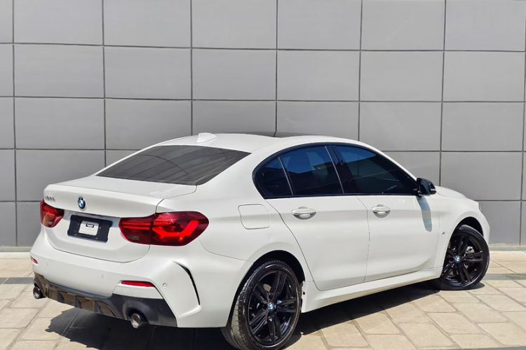 Used BMW 1 Series 2023 125i M Sport Night Edition Exterior 2