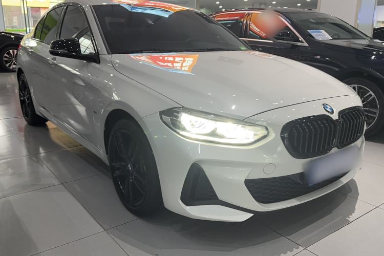 Used BMW 1 Series 2023 125i M Sport Night Edition Exterior 2