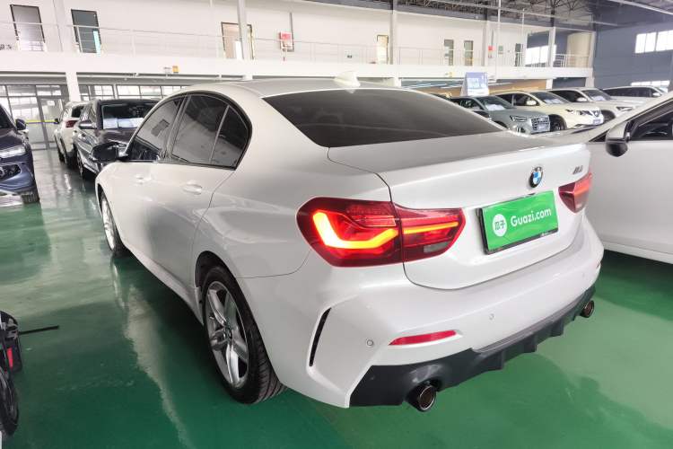 Used BMW 1 Series 2023 120i M Sport Night Edition Exterior 2
