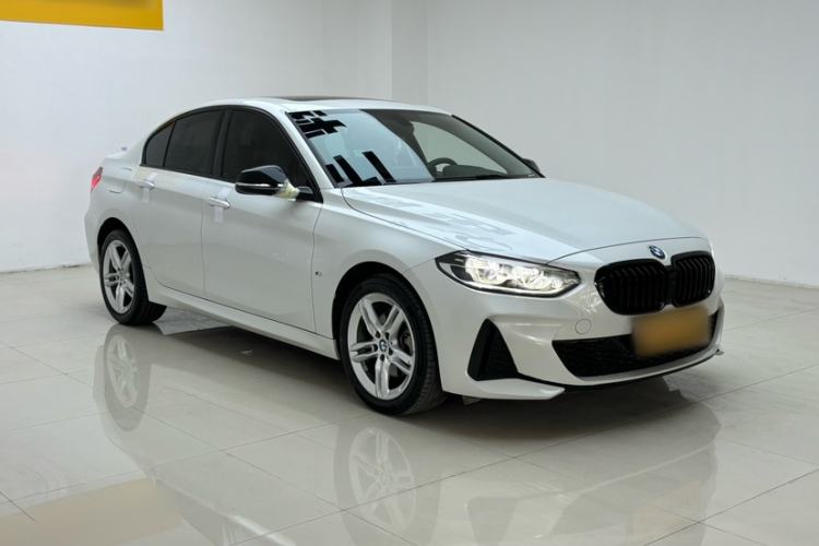 Used BMW 1 Series 2023 120i M Sport Night Edition Exterior 3