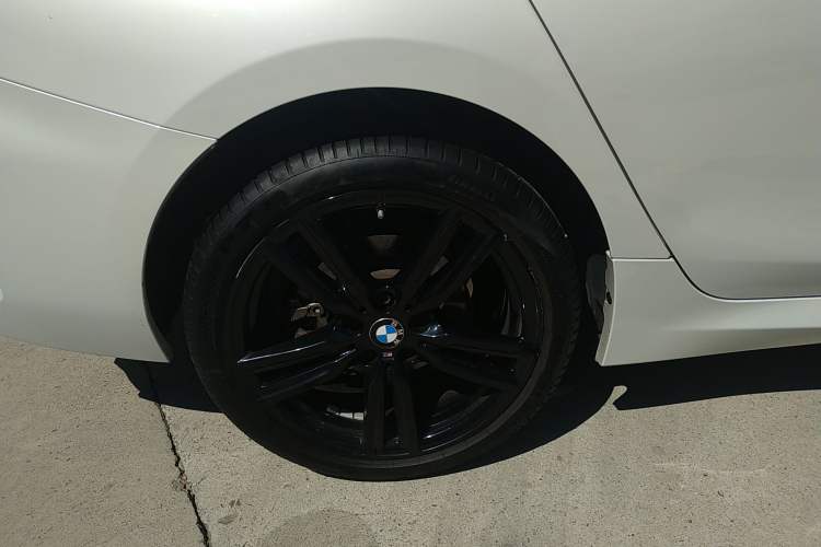 Used BMW 1 Series 2023 125i M Sport Night Edition Exterior 3