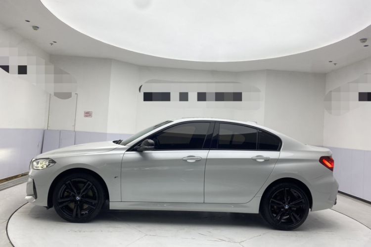 Used BMW 1 Series 2023 125i M Sport Night Edition Exterior 3