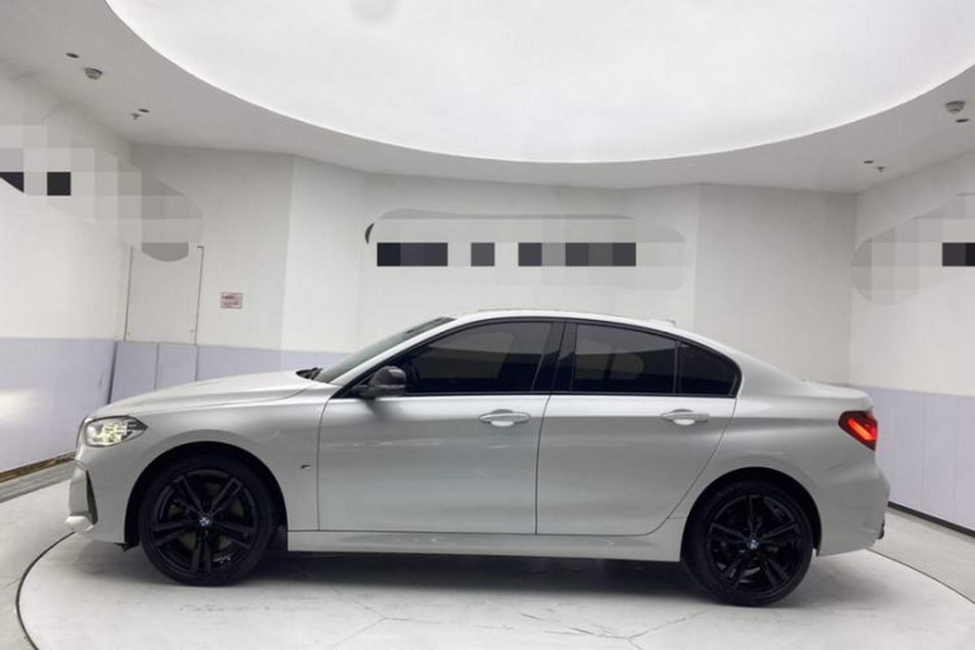 Used BMW 1 Series 2023 125i M Sport Night Edition Exterior 3