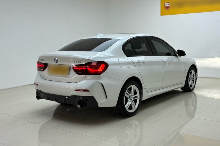 Used BMW 1 Series 2023 120i M Sport Night Edition Exterior 4