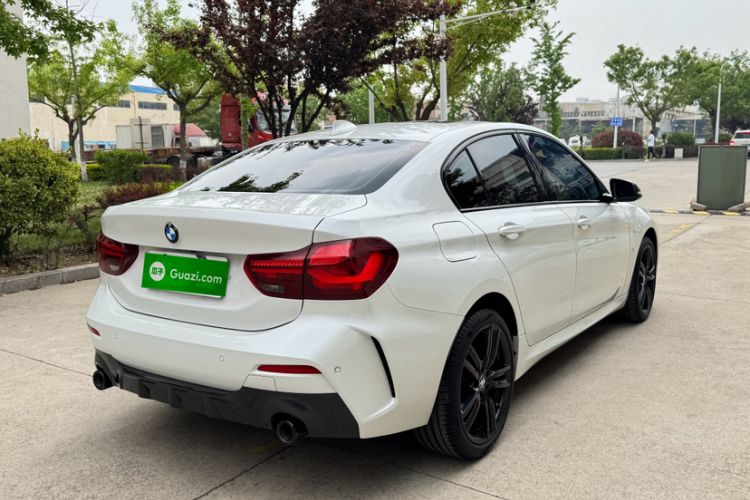 Used BMW 1 Series 2023 125i M Sport Night Edition Exterior 4