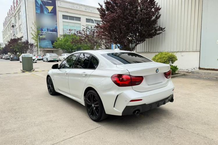 Used BMW 1 Series 2023 125i M Sport Night Edition Exterior 4