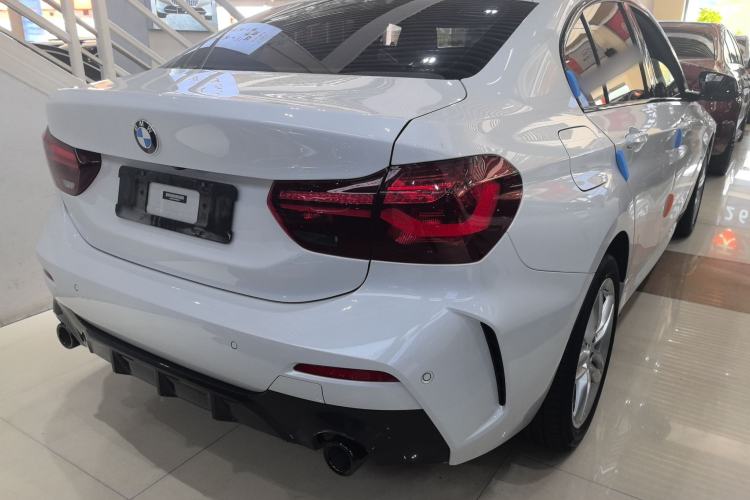 Used BMW 1 Series 2023 120i M Sport Night Edition Exterior 5