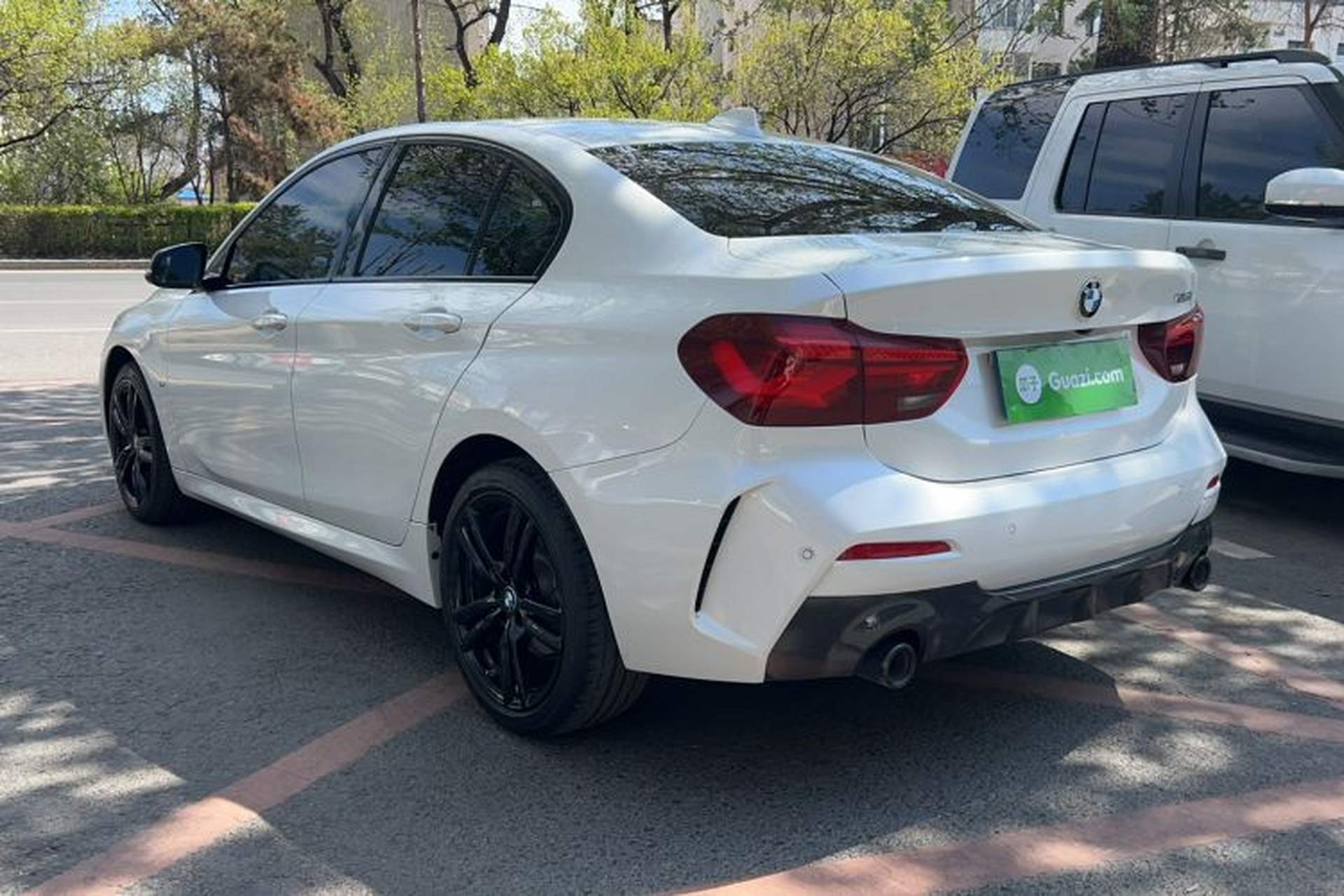Used BMW 1 Series 2023 125i M Sport Night Edition Exterior 5